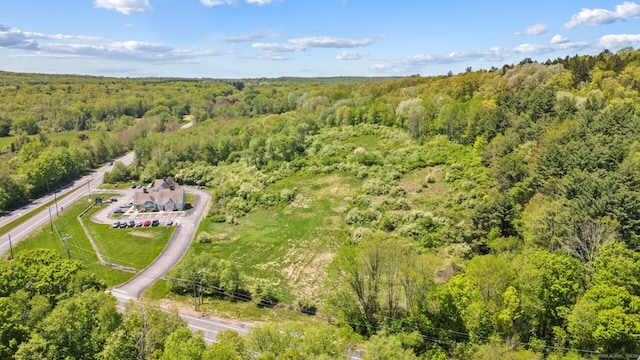 80 Averill Rd, Pomfret, CT 06259