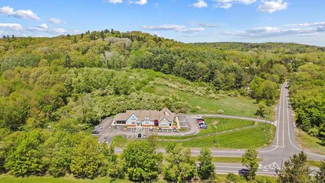 80 Averill Rd, Pomfret, CT 06259