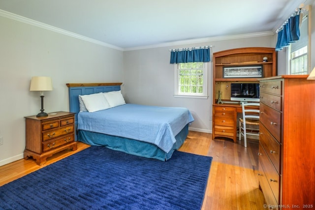7 Indian Trl, Woodbridge, CT 06525 - bedroom featuring wood finished floors, crown molding, and baseboards