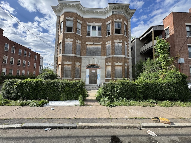 12-14 S St S, Hartford, CT 06114 - multi unit property featuring brick siding