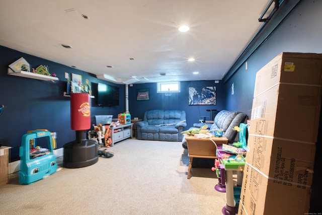 living room featuring carpet floors and recessed lighting