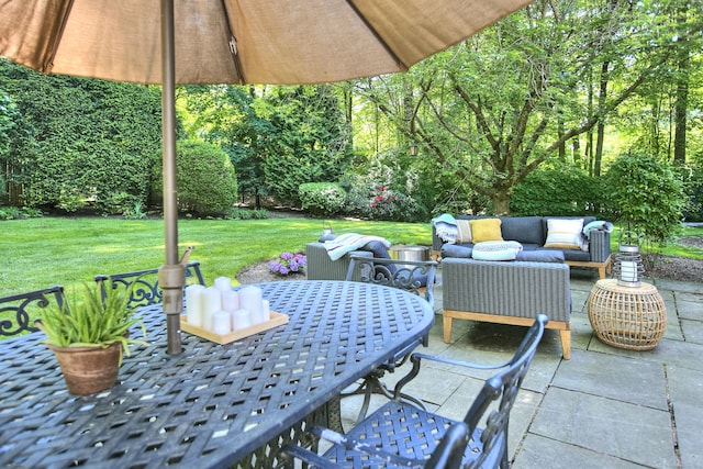 81 Grumman Hill Rd, Wilton, CT 06897 - view of patio with an outdoor living space and outdoor dining space