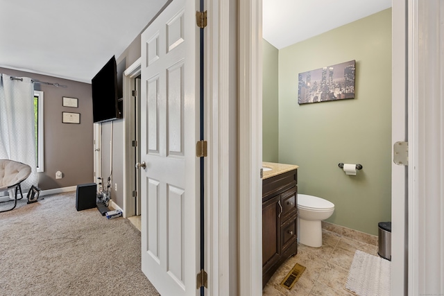 47 Currier Pl Unit 47, Cheshire, CT 06410 - bathroom featuring baseboards, vanity, and toilet