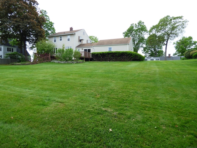 992 Ridge Rd, Wethersfield, CT 06109 - view of yard