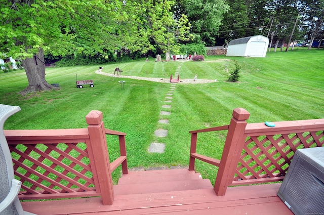 3 Mountain View Dr, Rocky Hill, CT 06067 - view of grassy yard with a cooling unit