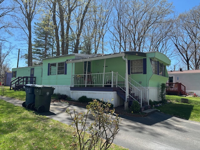 28 Fairway Dr, Windham, CT 06256 - photo 1