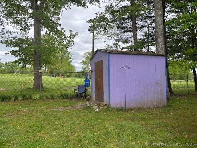 28 Fairway Dr, Windham, CT 06256 - photo 24