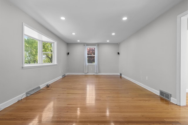 130 Fitch St, North Haven, CT 06473 - unfurnished room with recessed lighting, light wood-style flooring, and baseboards