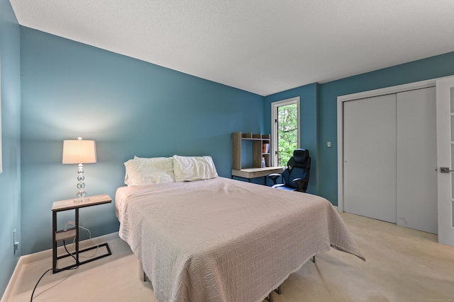 114 Mountain View Rd, Glastonbury, CT 06033 - carpeted bedroom with vaulted ceiling and a closet