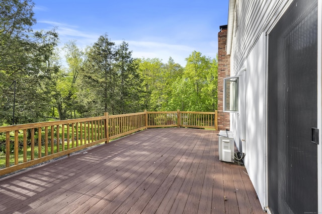 10 Rockwood Ln, Danbury, CT 06811 - wooden deck with ac unit