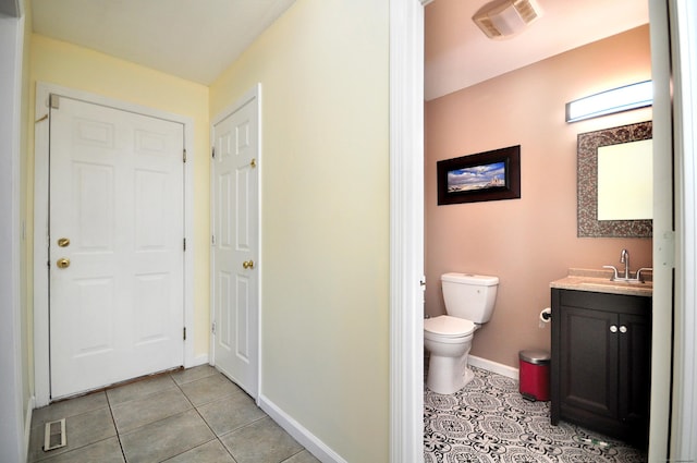 20 Nessa Way, Rocky Hill, CT 06067 - bathroom featuring toilet, baseboards, vanity, and tile patterned flooring