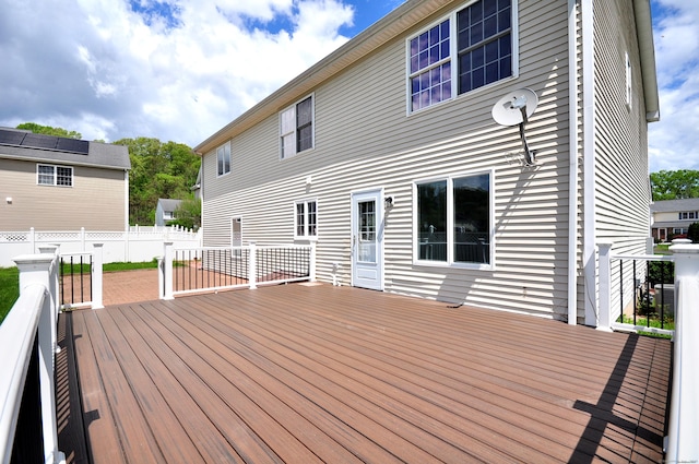 20 Nessa Way, Rocky Hill, CT 06067 - deck with fence