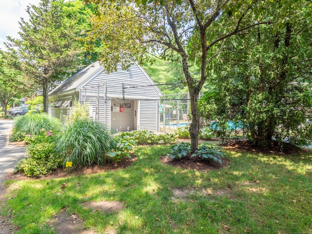24 Wilton Crst Unit 24, Wilton, CT 06897 - view of grassy yard