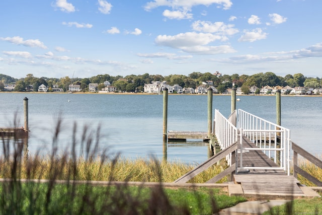 dock featuring a water view