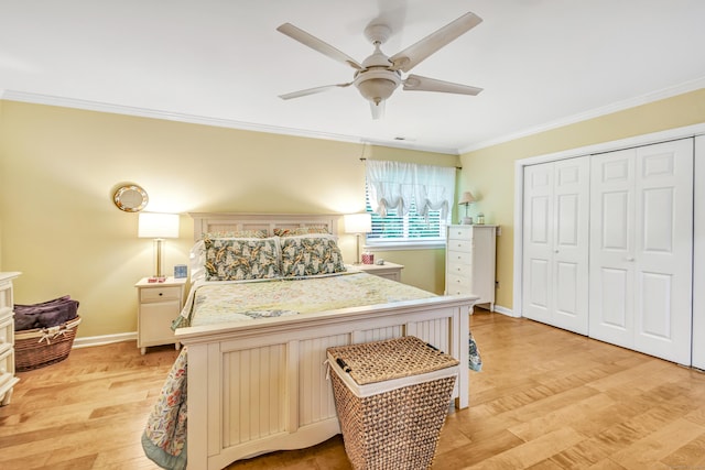 123 Old Belden Hill Rd Apt 41, Norwalk, CT 06850 - bedroom featuring crown molding, baseboards, a closet, light wood finished floors, and a ceiling fan