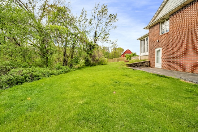 636 Thompson Rd, Thompson, CT 06277 - view of yard with a patio area
