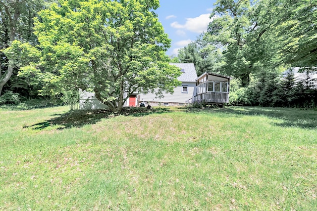 13 Hoyt Rd, Bethel, CT 06801 - view of yard featuring a sunroom