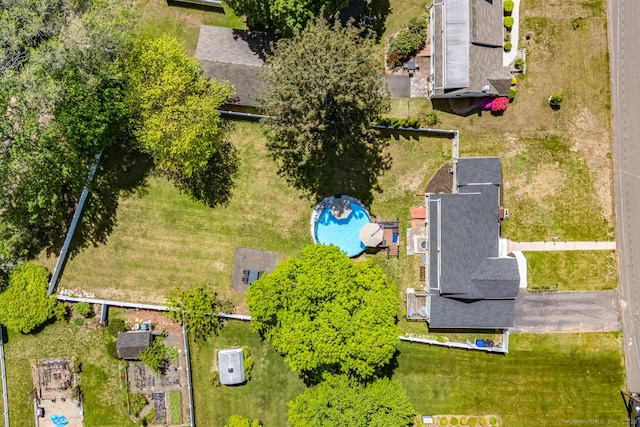 17 Emily Rd, East Windsor, CT 06016 - bird's eye view of a pool area