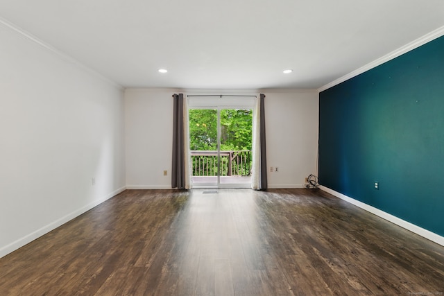 404 Cedar Hollow Dr Unit 404, Rocky Hill, CT 06067 - unfurnished room featuring crown molding, wood finished floors, baseboards, and recessed lighting
