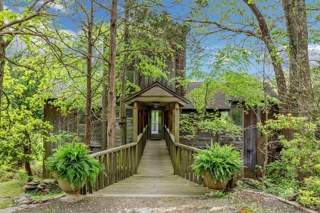 32 Beeholm Rd, Redding, CT 06896 - view of front of property featuring a shingled roof