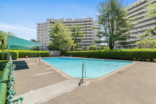 3200 Park Ave Unit 10A2, Bridgeport, CT 06604 - community pool featuring a patio area