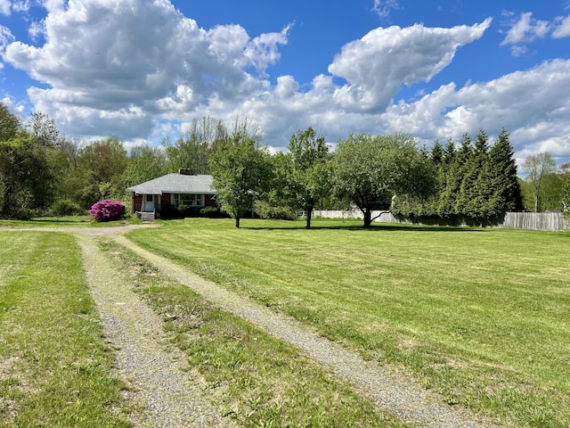 343 Lebanon Ave, Lebanon, CT 06249 - view of yard