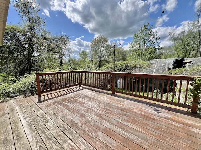 343 Lebanon Ave, Lebanon, CT 06249 - view of deck