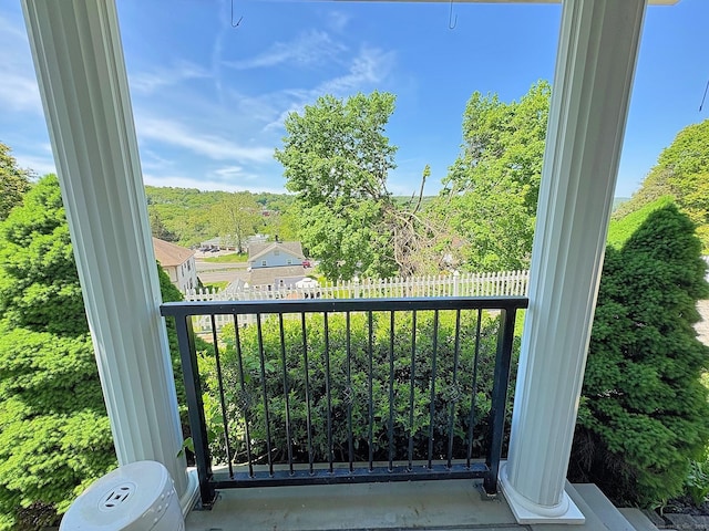 5 Yochers Ln, Derby, CT 06418 - view of balcony