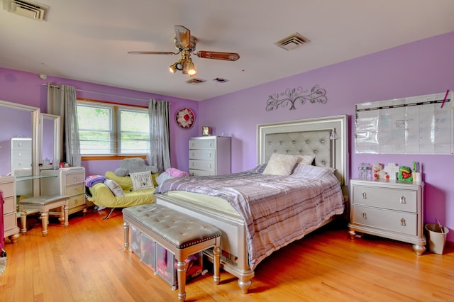 5 Yochers Ln, Derby, CT 06418 - bedroom featuring wood finished floors and ceiling fan