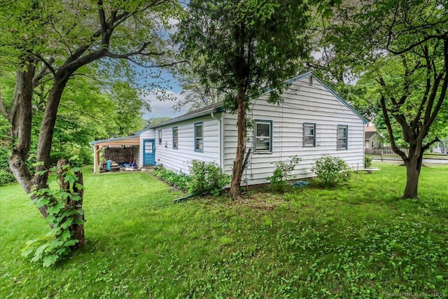 1 Triangle Ter, Danbury, CT 06810 - view of side of home with a lawn