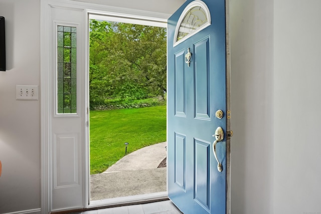 view of foyer entrance