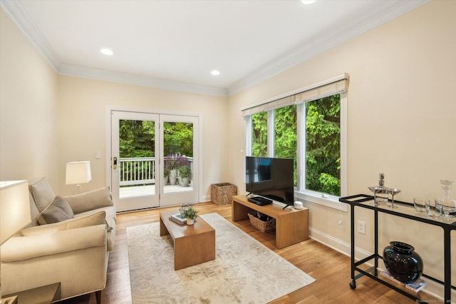 39 Gatewood Unit 39, Avon, CT 06001 - living area featuring crown molding, wood finished floors, recessed lighting, and baseboards