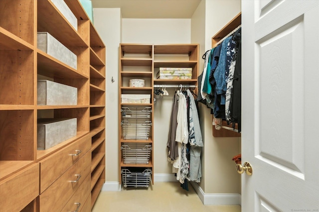 39 Gatewood Unit 39, Avon, CT 06001 - view of walk in closet