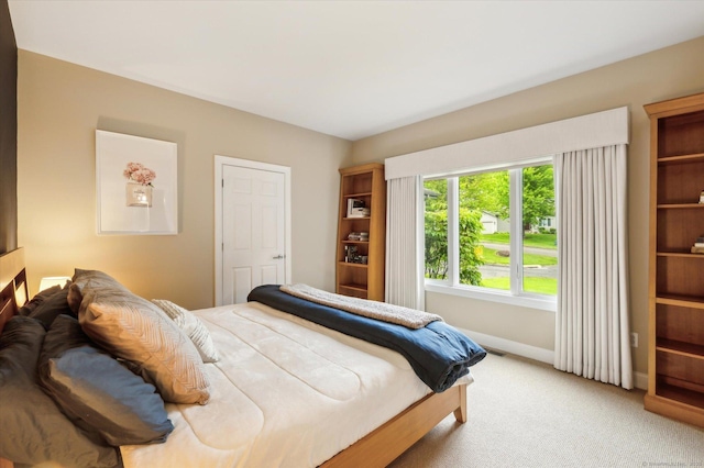 39 Gatewood Unit 39, Avon, CT 06001 - bedroom featuring light carpet and baseboards