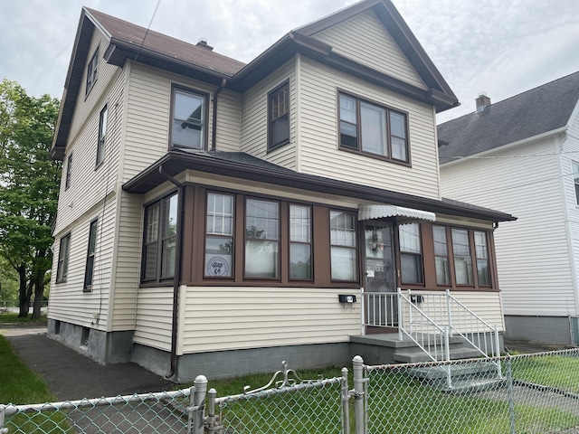 339 Washington Ave, West Haven, CT 06516 - view of front of house with a fenced front yard