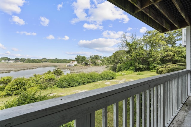 2 Mansfield Grove Rd Apt 166, East Haven, CT 06512 - balcony with a water view