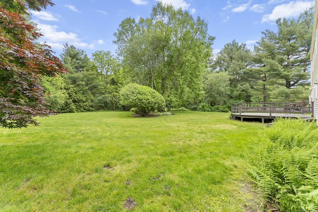 8 Michael Rd, Simsbury, CT 06070 - view of grassy yard featuring a deck