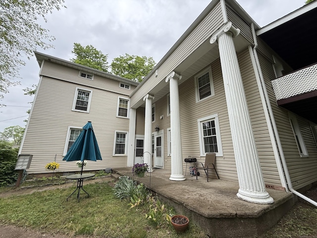 131 W Main St, Southington, CT 06479 - view of rear view of property