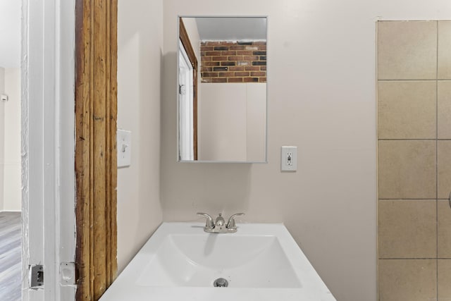 38 Ford St, New Haven, CT 06511 - bathroom featuring a sink