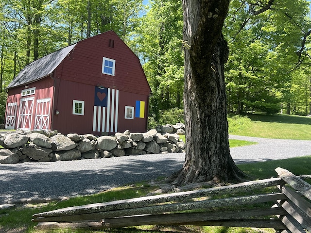 114 Ruscoe Rd, Wilton, CT 06897 - exterior space featuring an outbuilding and a barn