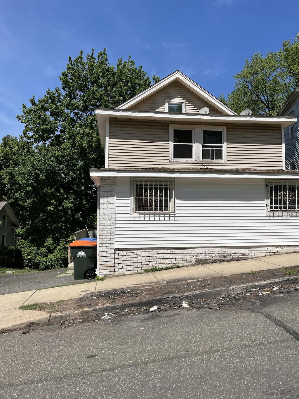 80 Olive St, Meriden, CT 06450 - view of home's exterior