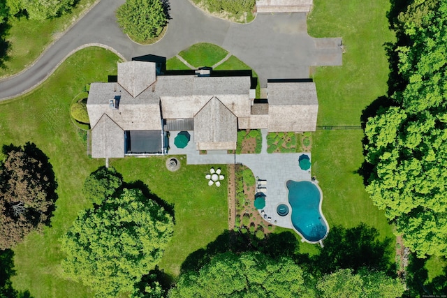 1191 Oenoke Rdg, New Canaan, CT 06840 - drone / aerial view of a pool