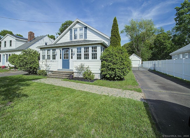 283 Quinnipiac Ave, North Haven, CT 06473 - bungalow-style house featuring a garage and an outdoor structure