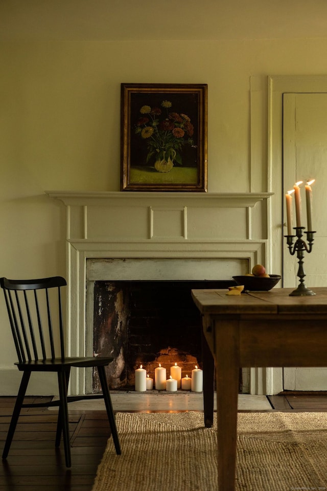 sitting room featuring a fireplace