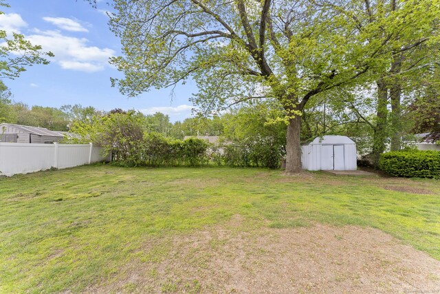 81 Montague Cir E, Hartford, CT 06118 - view of yard with a shed and an outdoor structure