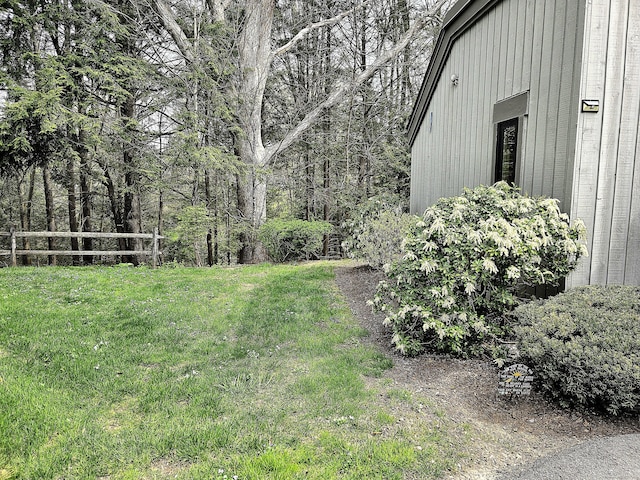 470 Heritage Vlg Unit A, Southbury, CT 06488 - view of yard
