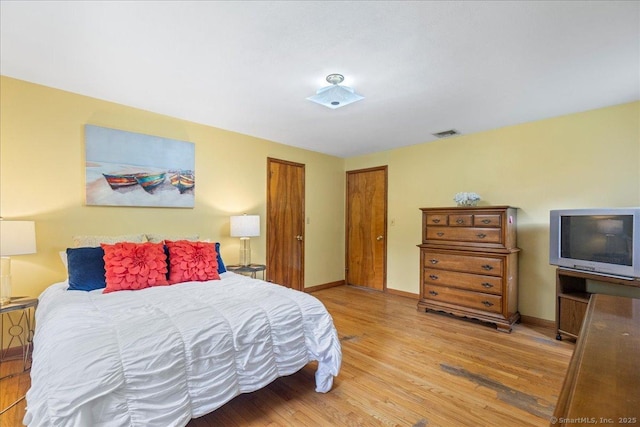 120 Peters Ln, Stratford, CT 06614 - bedroom with light wood-type flooring and baseboards