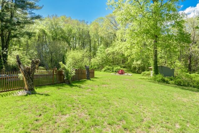15 Haywardville Rd, East Haddam, CT 06423 - view of yard featuring a wooded view
