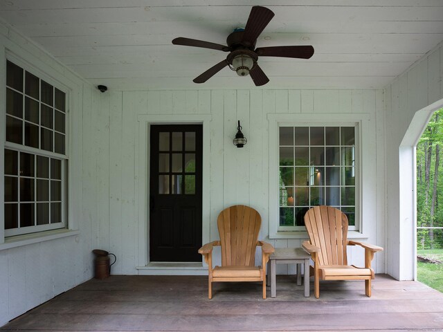 332 Good Hill Rd, Woodbury, CT 06798 - doorway to property featuring a ceiling fan