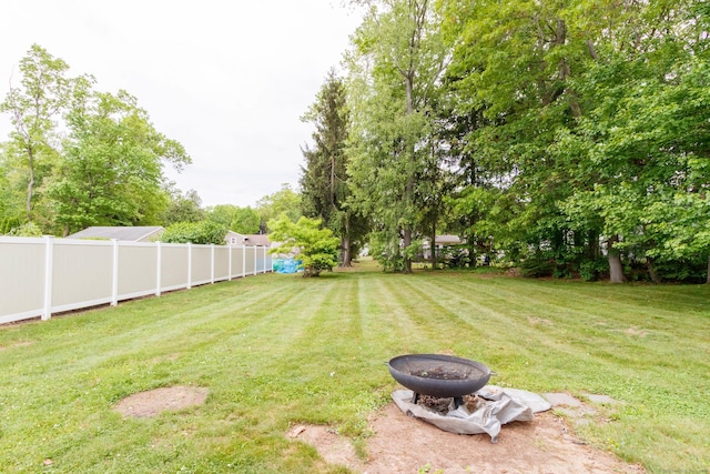 40 Woodland Ave, North Haven, CT 06473 - view of yard featuring view of wooded area